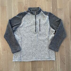 Woolrich Angler Fleece Quarter Zip Sweater
